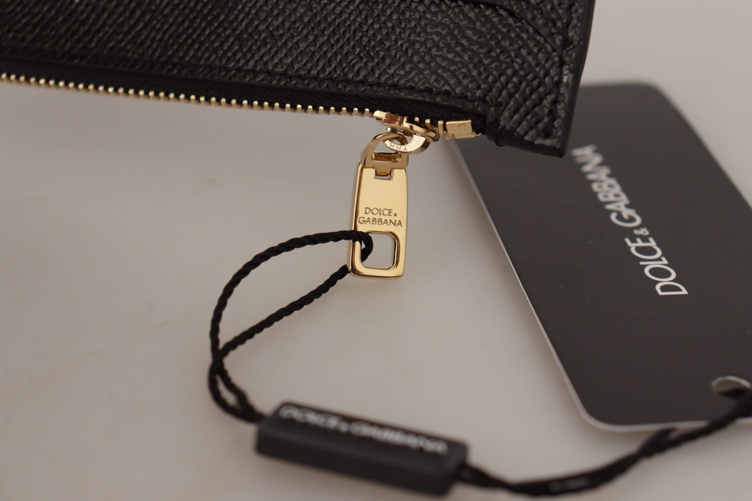 Dolce & Gabbana Elegant Leather Coin Wallet With Zip Closure