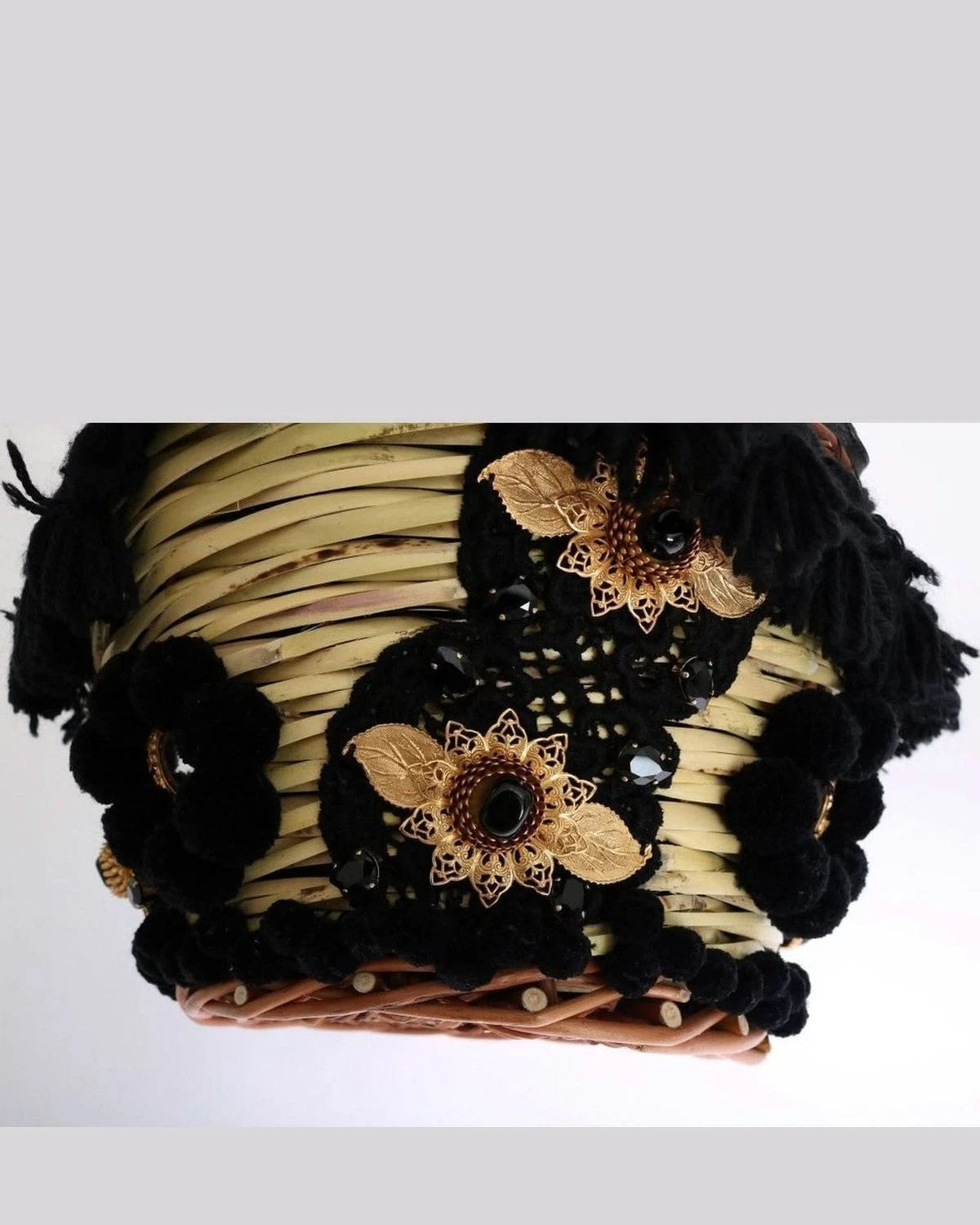 Dolce & Gabbana Beige Chic Straw Snakeskin Bucket Bag Tote Bags