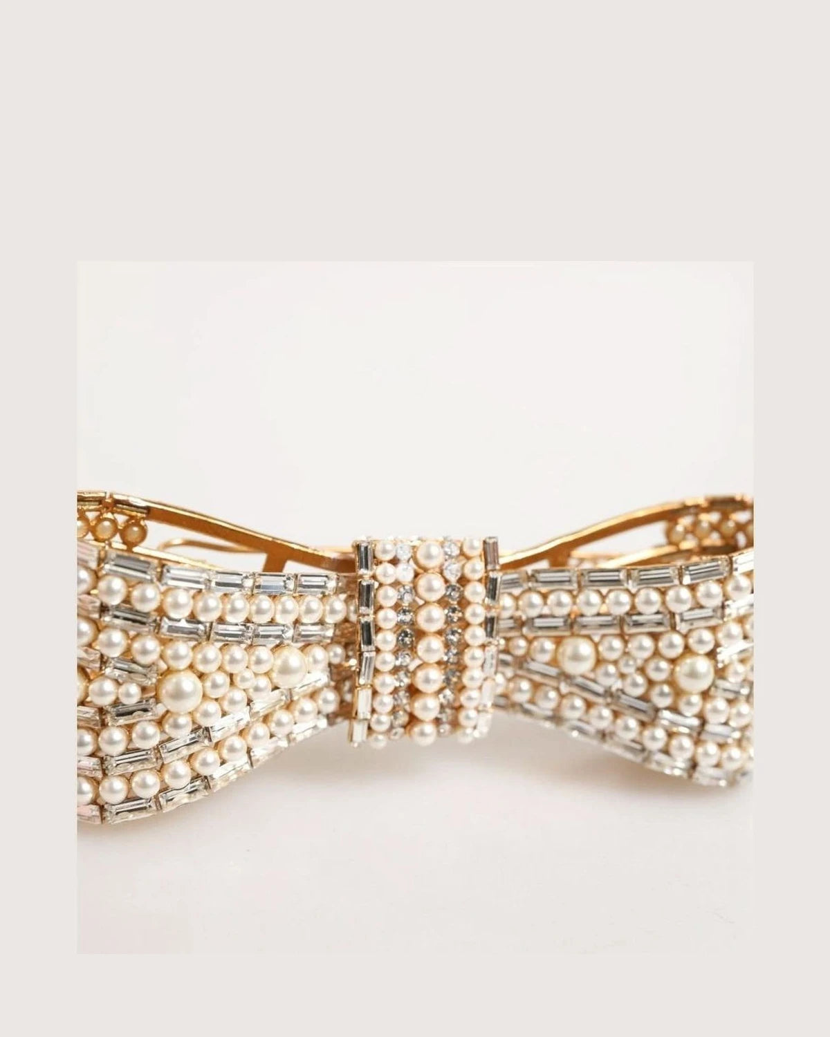 Dolce & Gabbana Gold Brass Glas Crystal Faux Pearl Embellished Brooch Brooches & Lapel Pins