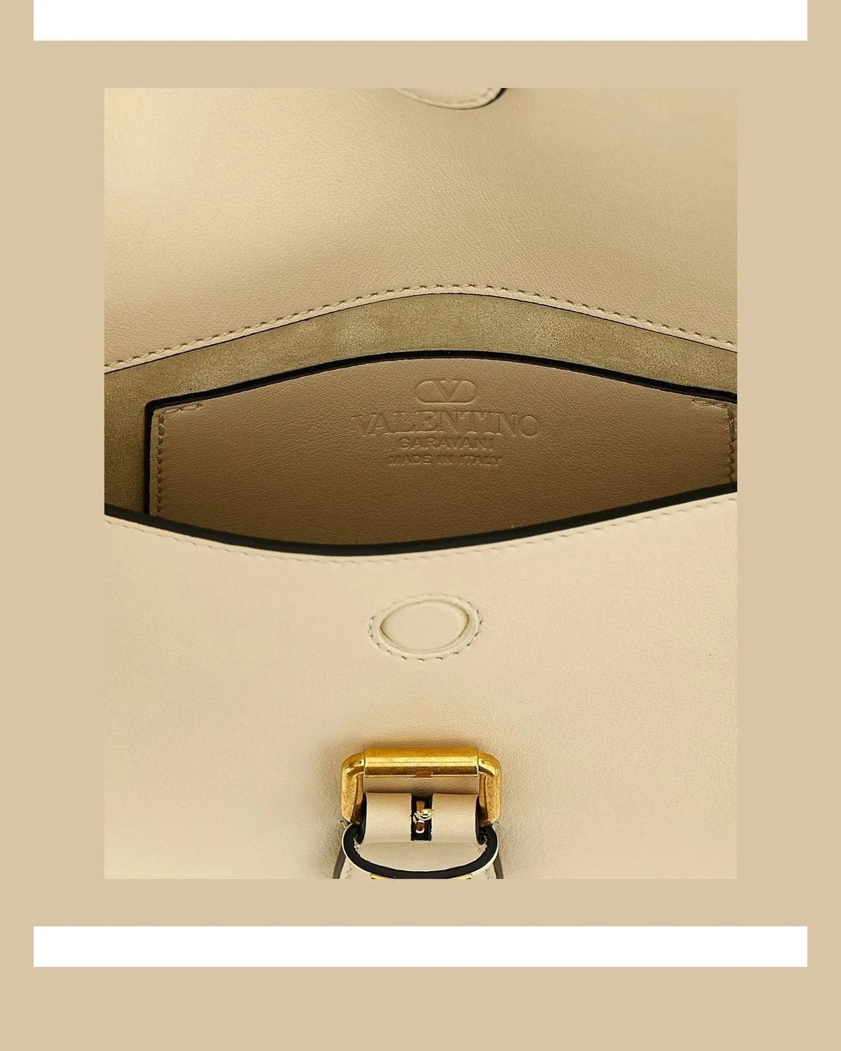 Valentino Garavani Shoulder Bag in white, Calfskin Leather β view 4