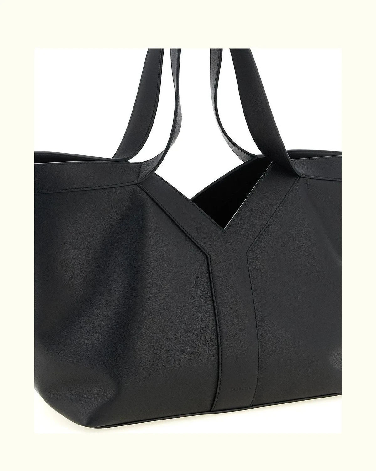 Saint Laurent Tote Bag in black, Calfskin Leather — view 3