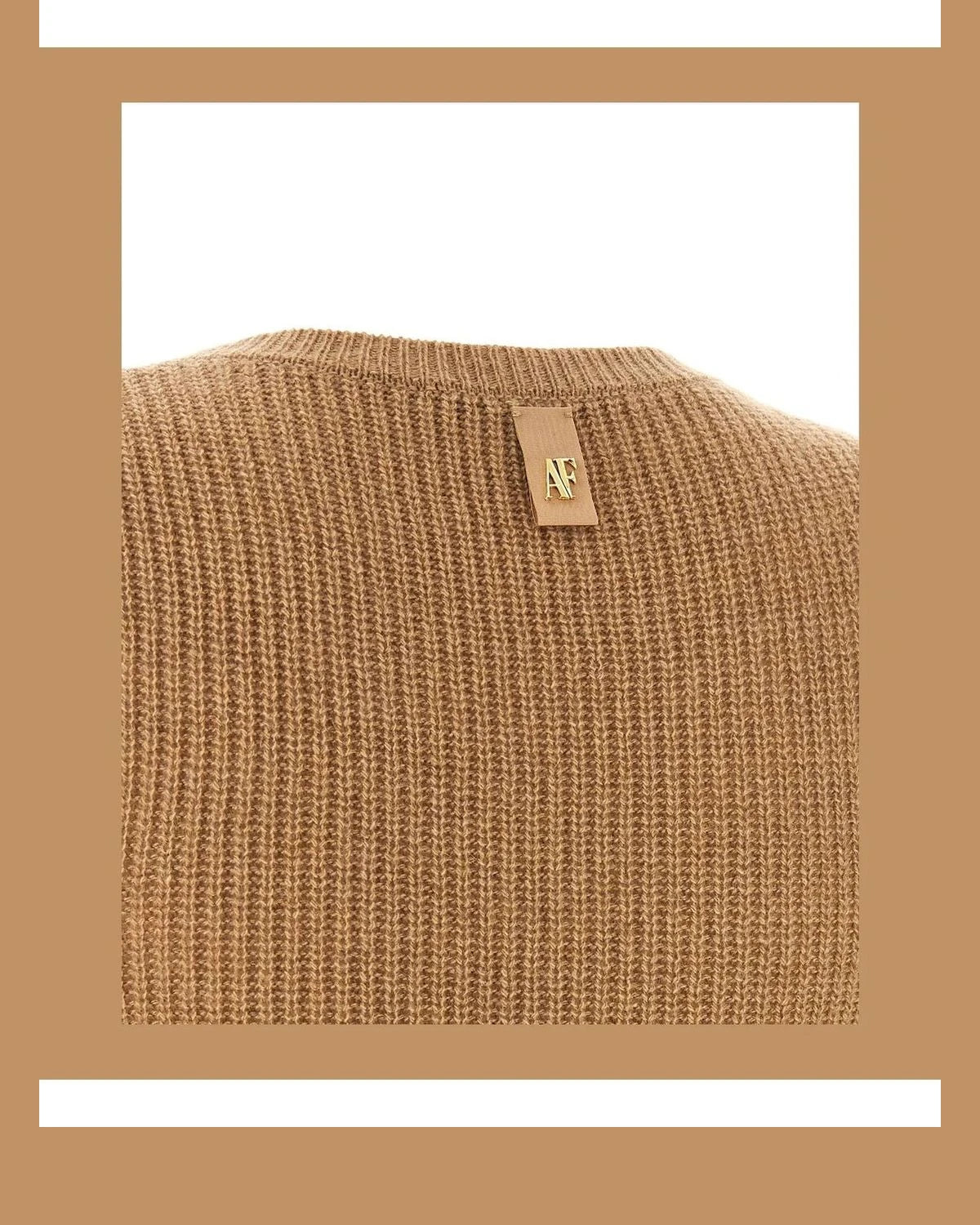 Alberta Ferretti Dresse in brown — view 4