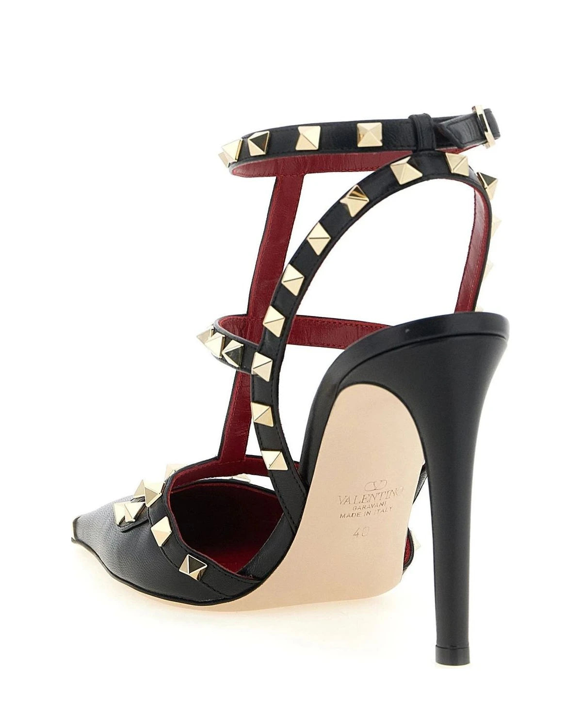 Valentino Garavani Pumps in black, Calfskin Leather — view 3
