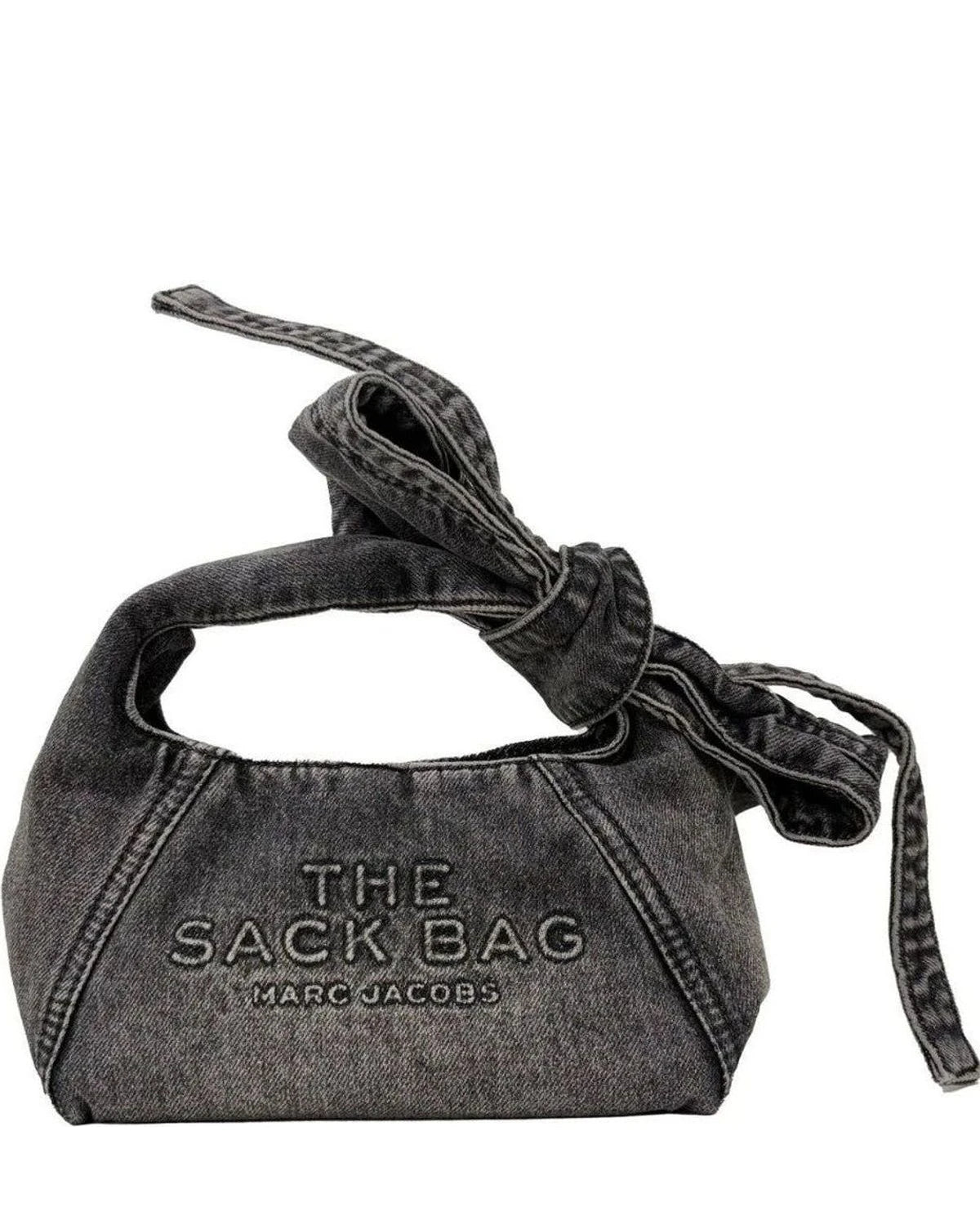 Marc Jacobs Bucket Bag in silver