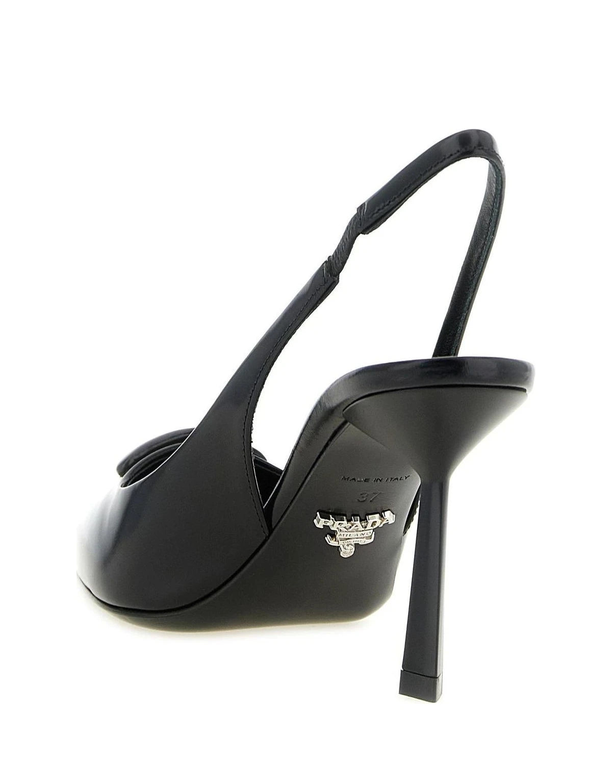 Prada Pumps in black, Calfskin Leather β view 3