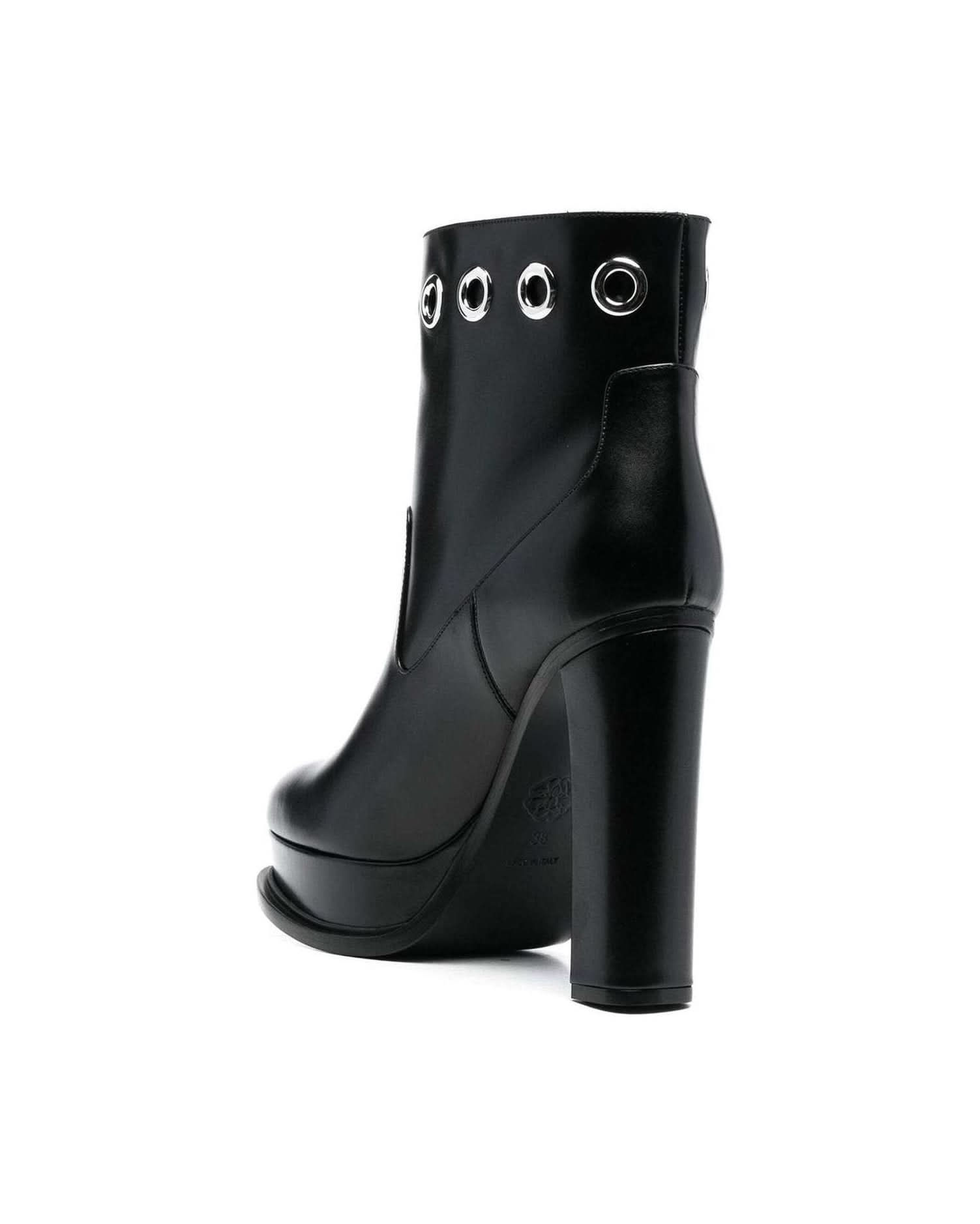 Alexander Mcqueen Heeles Boots Boots