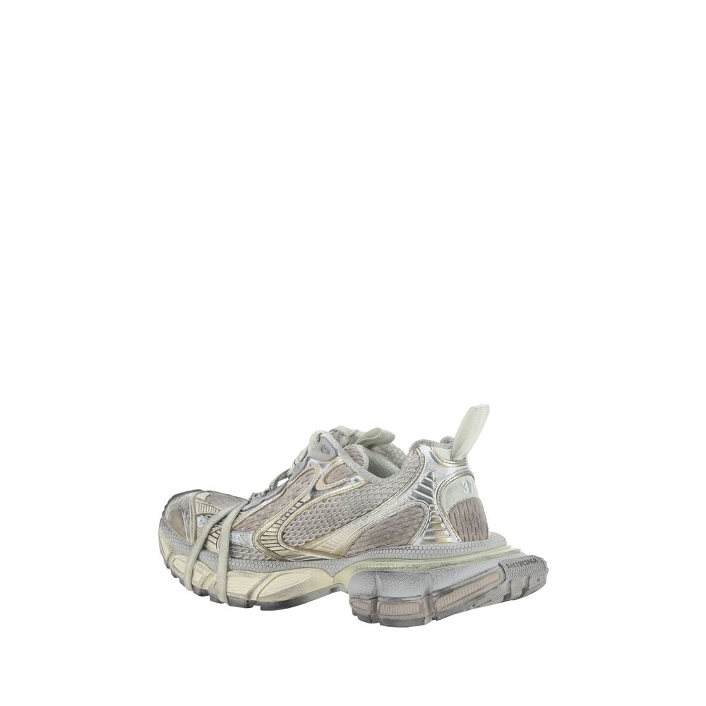 Balenciaga Sneakers Glam Steals