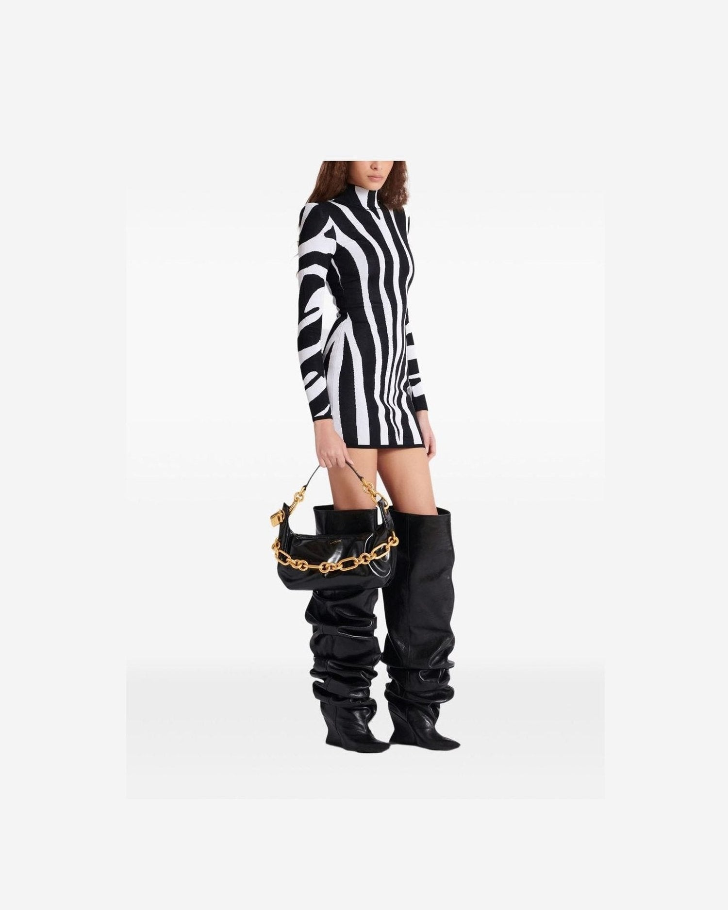 Balmain Black Bag Glam Steals