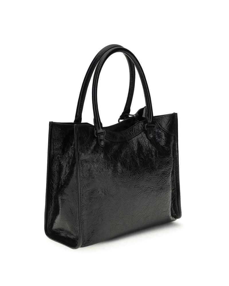 Black Lamb Ovis Aries Aries Shoulder Bag Glam Steals
