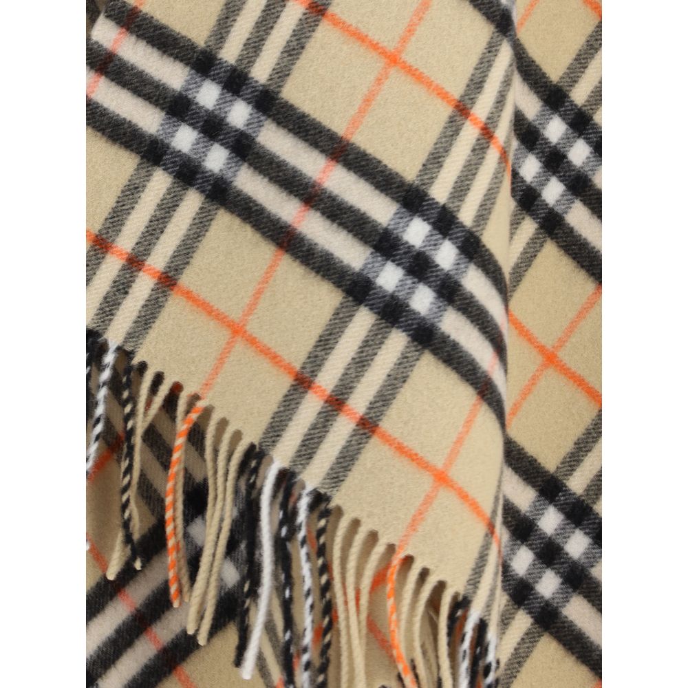 Burberry Cape Glam Steals