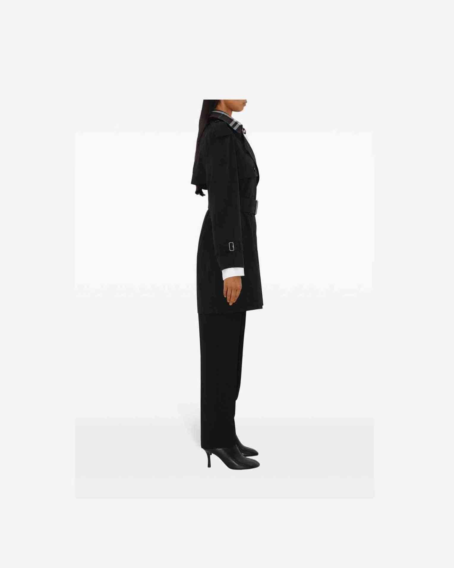 Burberry Detachable Collar Trench Coat Trench Coats