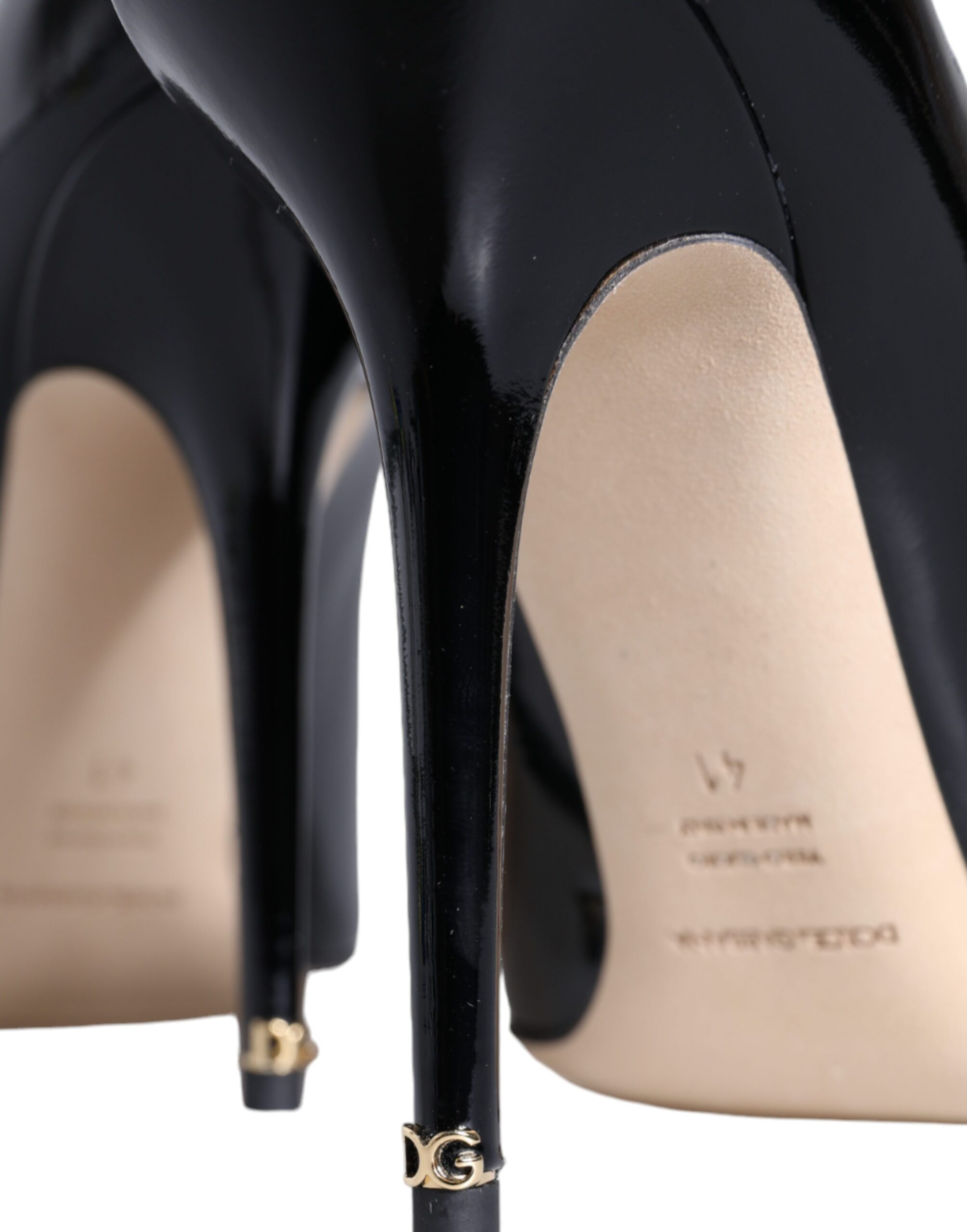 Dolce & Gabbana Black Patent Leather Bellucci Pumps Heels Shoes Glam Steals