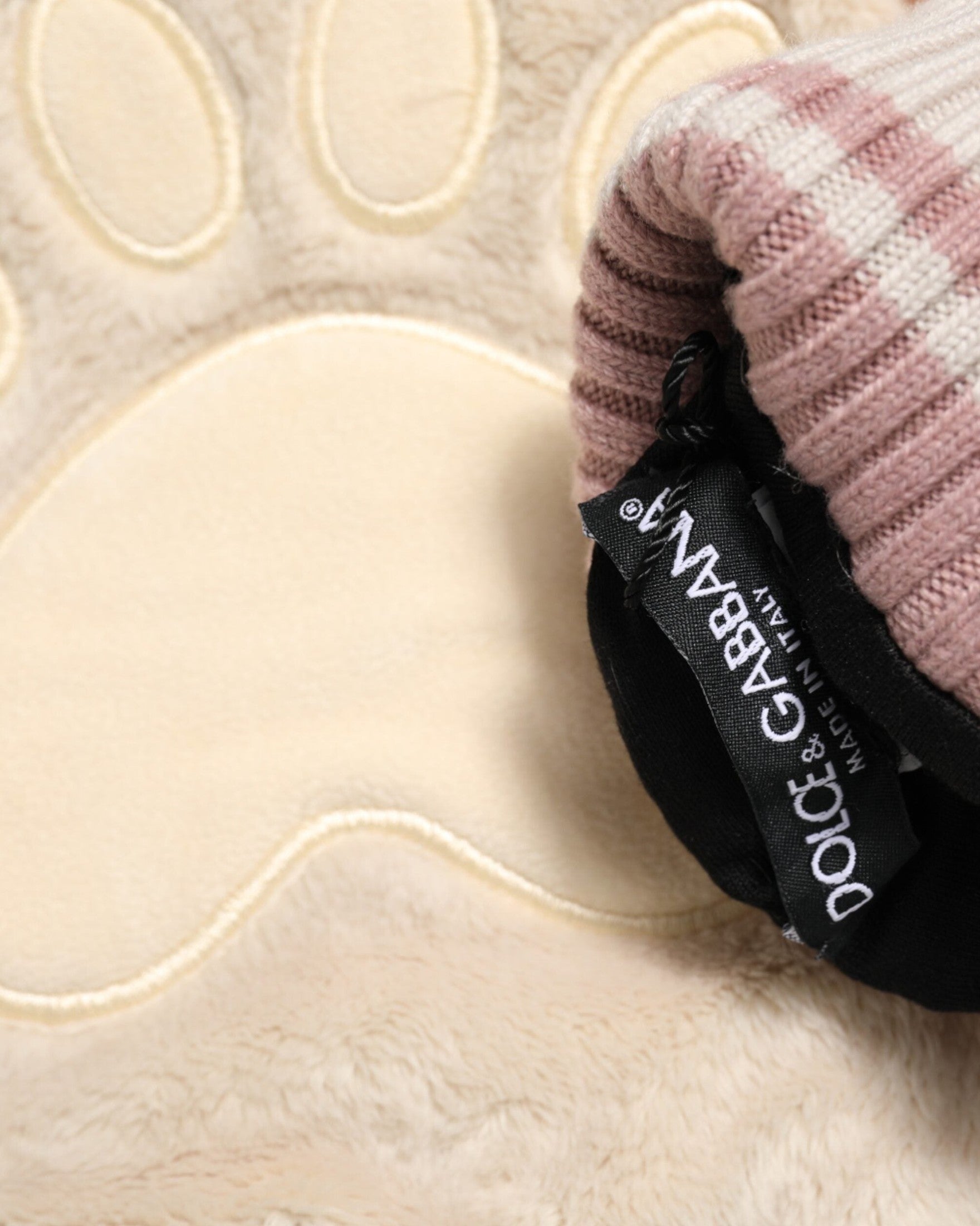 Dolce & Gabbana Brown Acrylic Knitted Fur Wrist Mitten Gloves Glam Steals