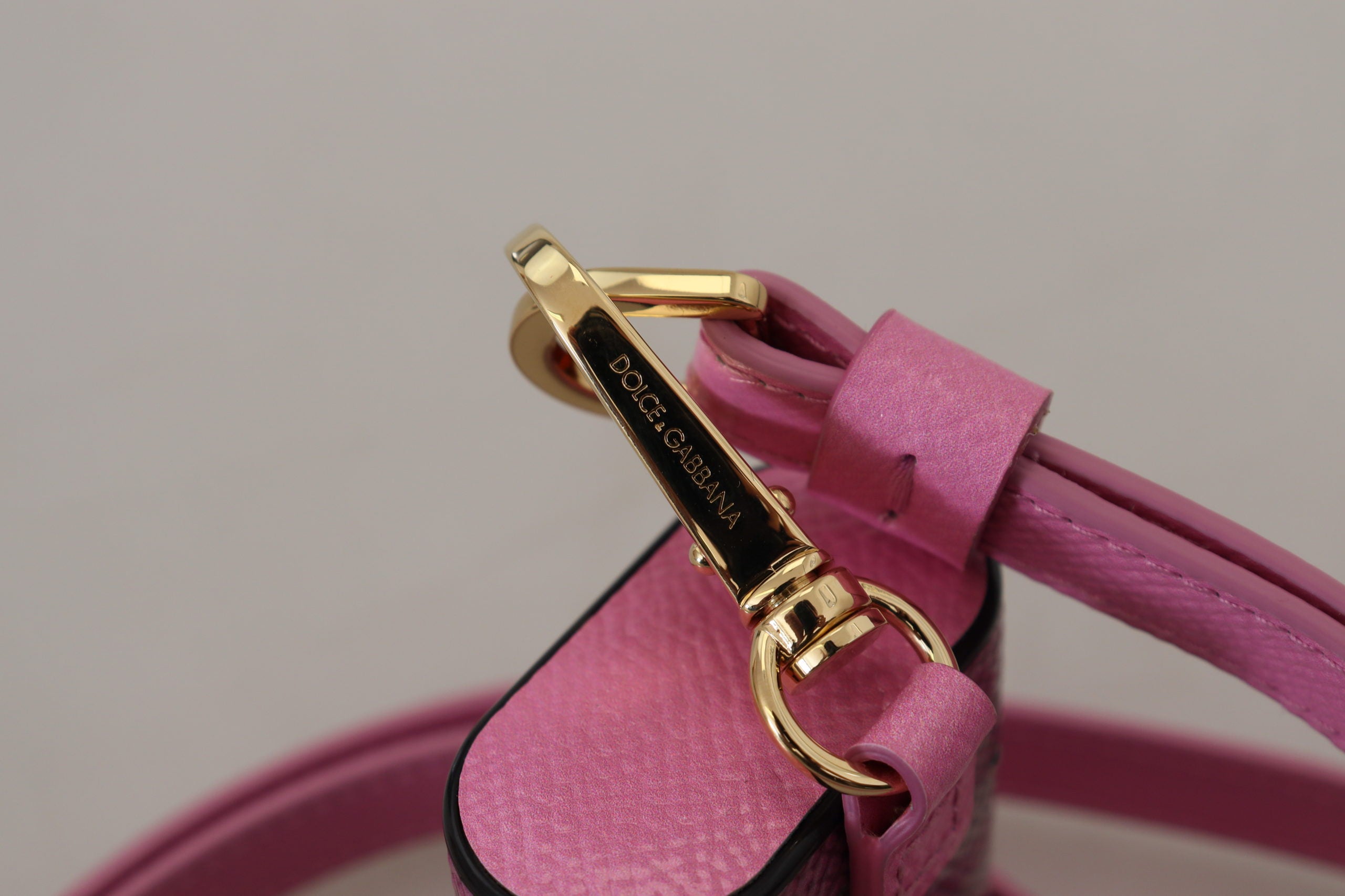 Dolce & Gabbana Chic Leather Airpods Pink Case Glam Steals