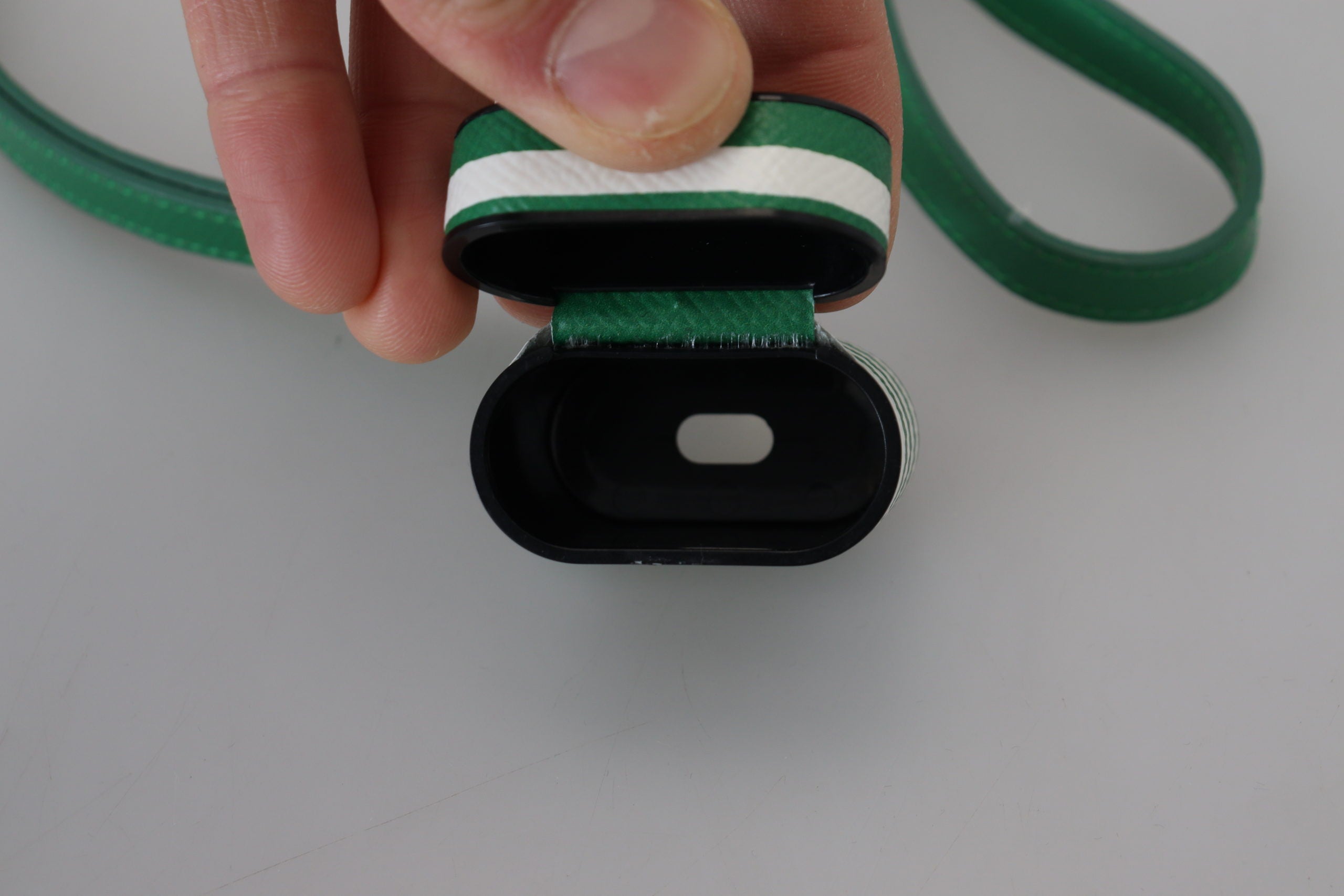 Dolce & Gabbana Elegant Leather Airpods Case - Green Lush Glam Steals