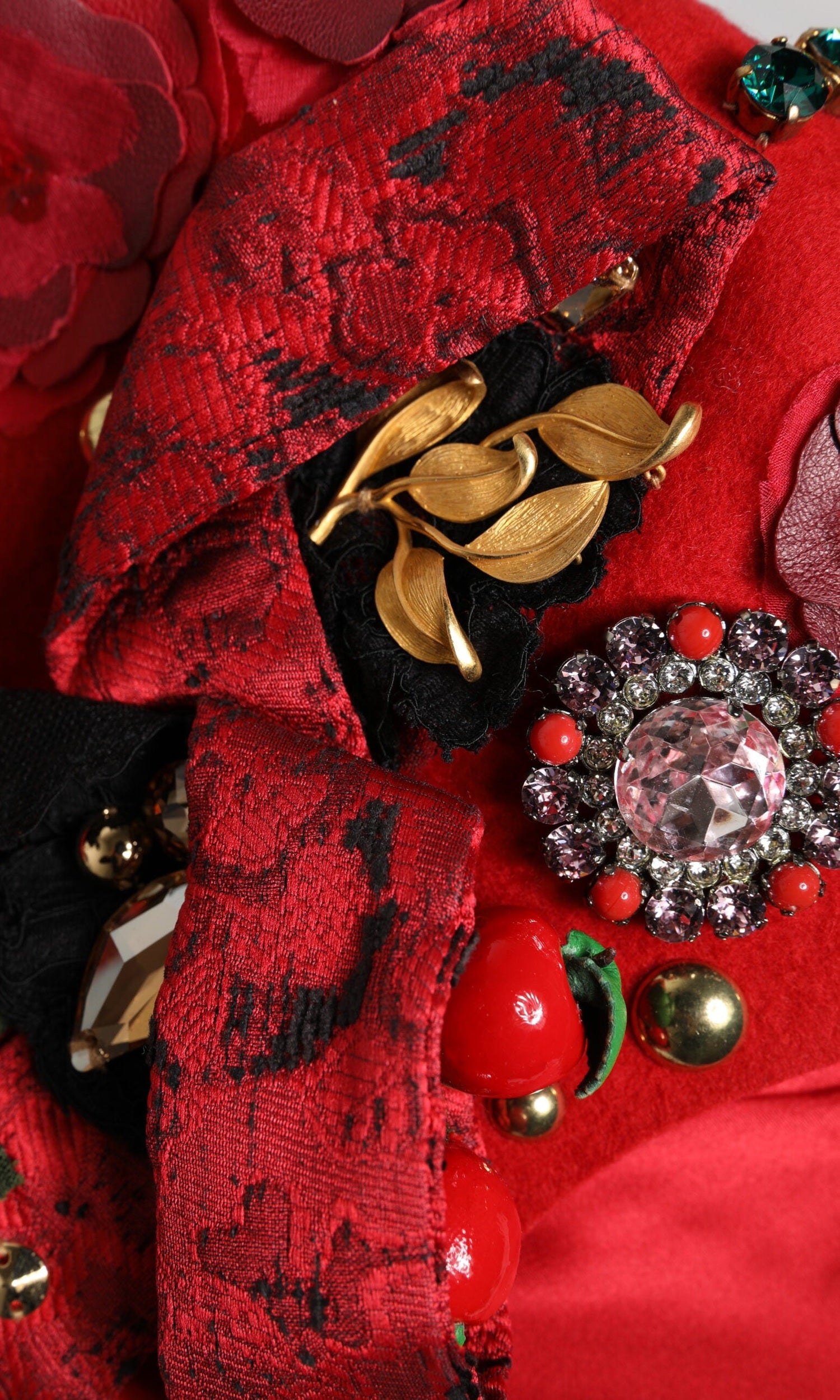 Dolce & Gabbana Red Crystal Gold Roses Brooch Embellished Hat Glam Steals