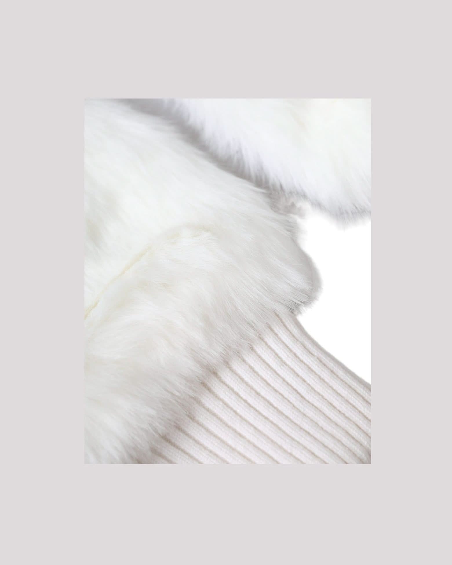 Dolce & Gabbana White Acrylic Knitted Fur Wrist Mitten Gloves Gloves & Mittens