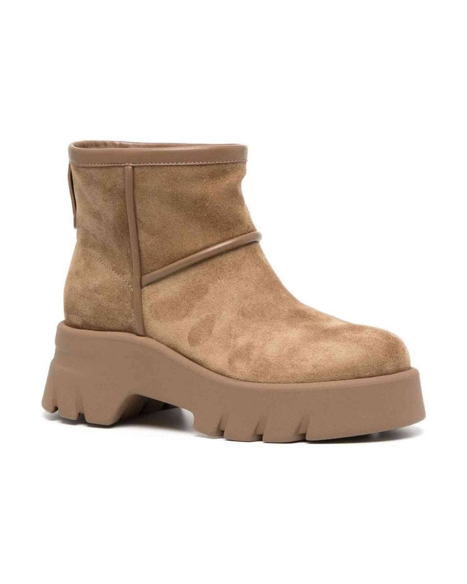 Gianvito Rossi Camel Boots Glam Steals