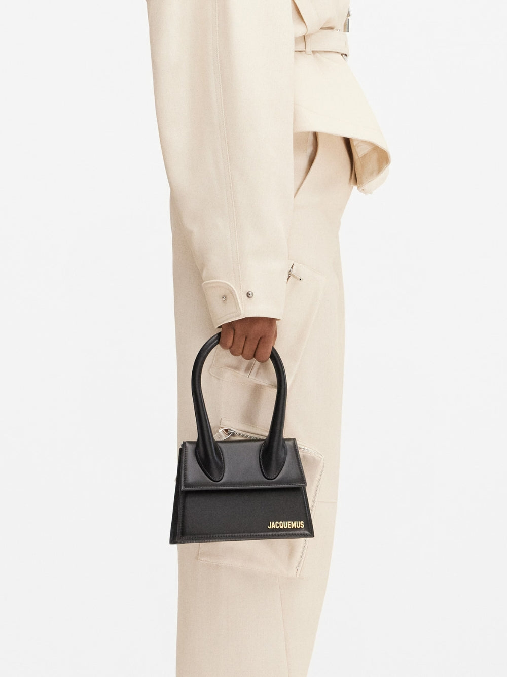 Jacquemus Le Chiquito Moyen Black Bag Glam Steals