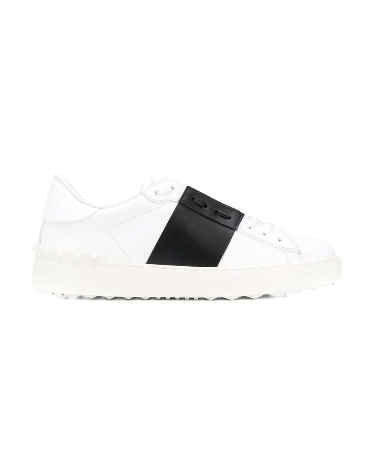 Valentino Garavani Black Sneakers Sneakers