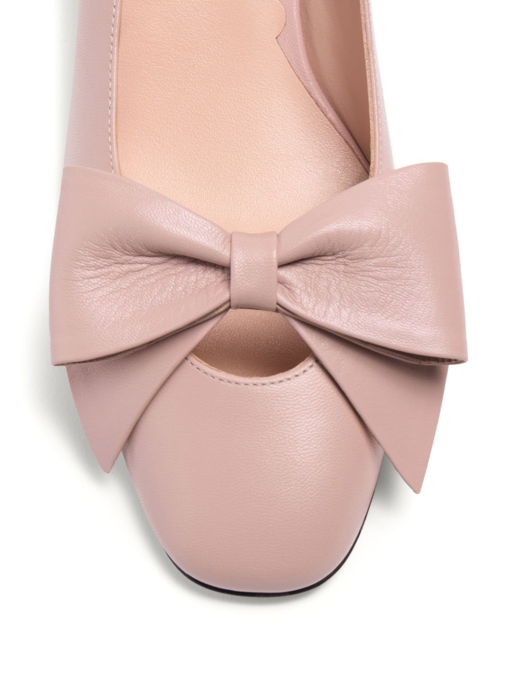 Valentino Garavani Bowow Décolleté in Kid 45mm Glam Steals