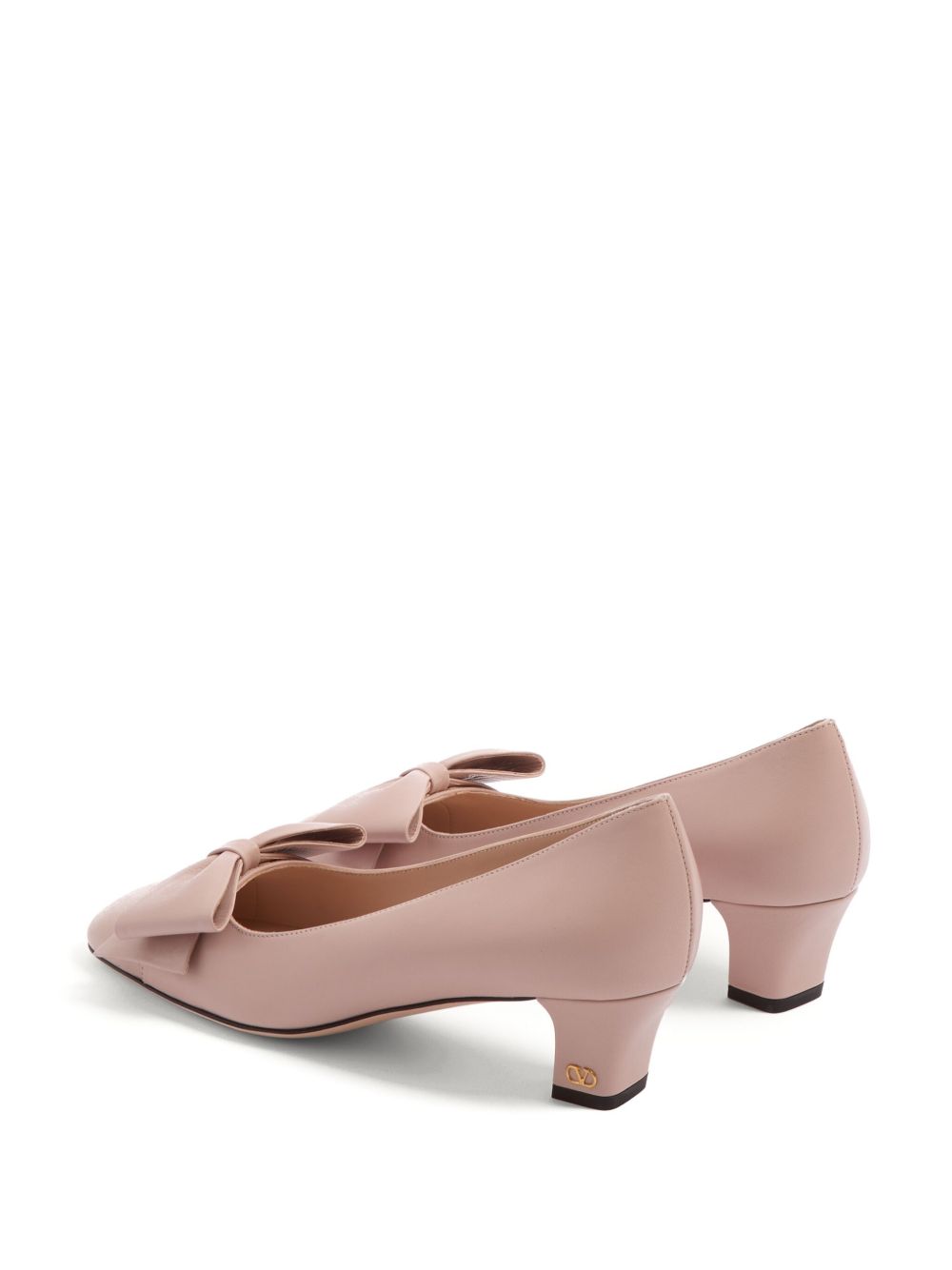 Valentino Garavani Bowow Décolleté in Kid 45mm Glam Steals