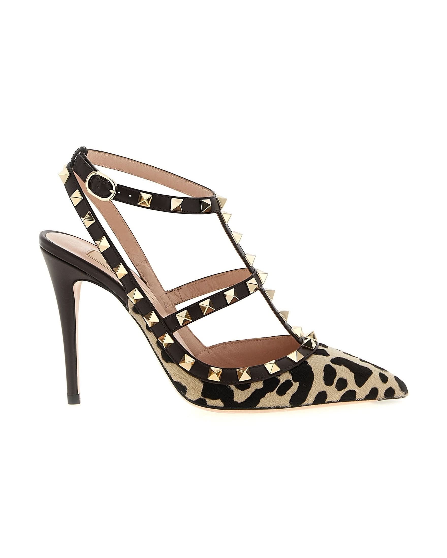 Valentino Garavani Rockstud Pumps Pumps