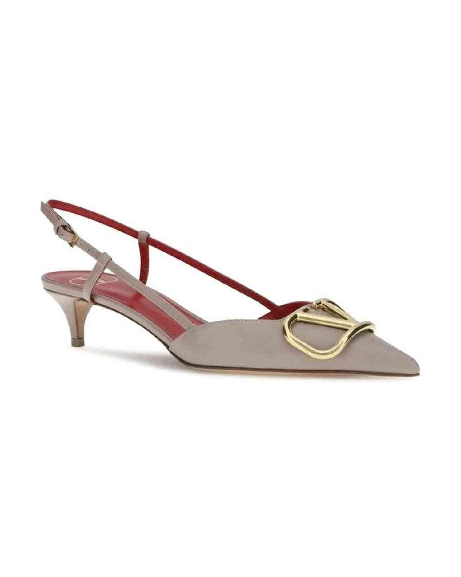 Valentino Garavani Vlogo Pumps Glam Steals