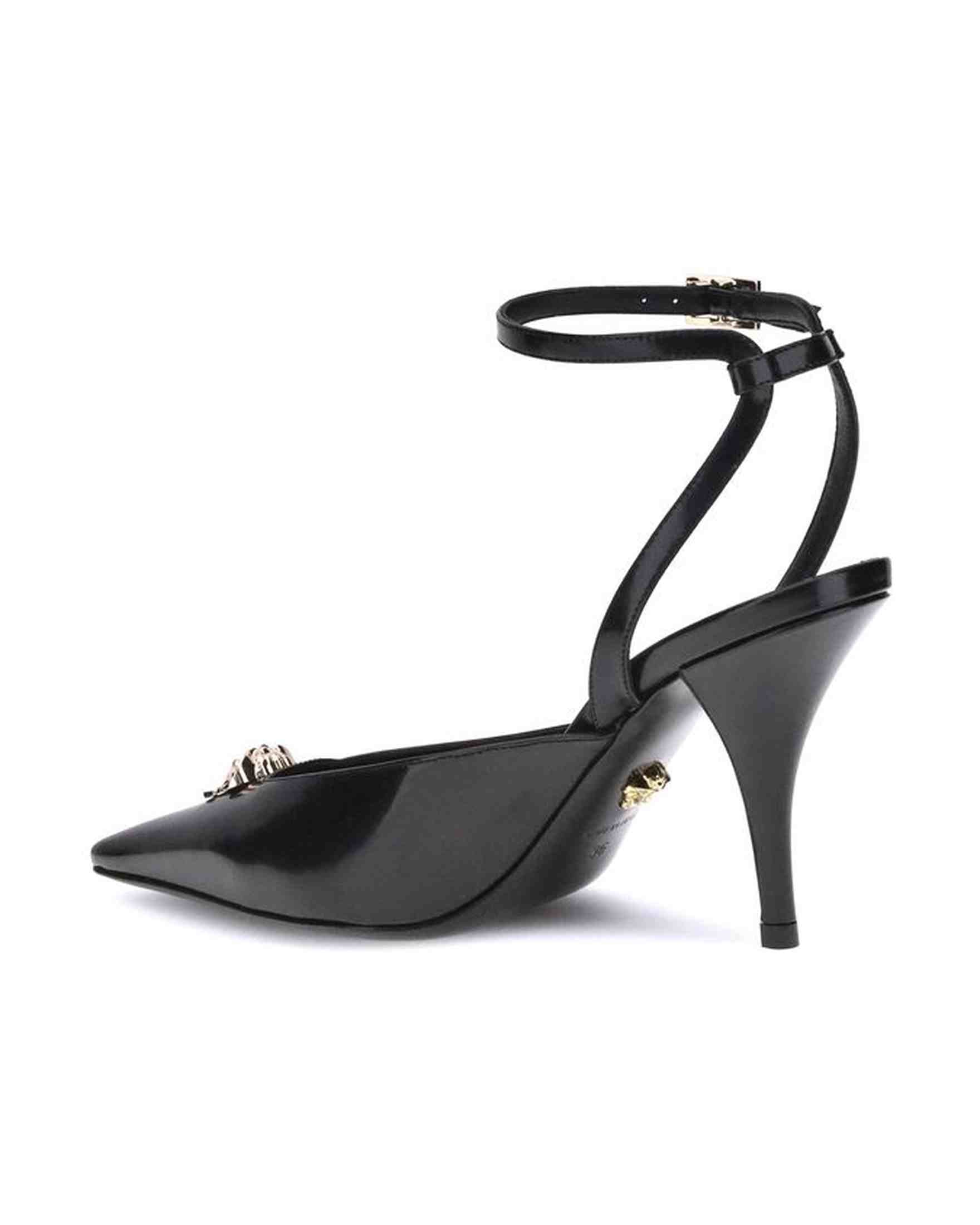 Versace Medusa Décolleté Glam Steals