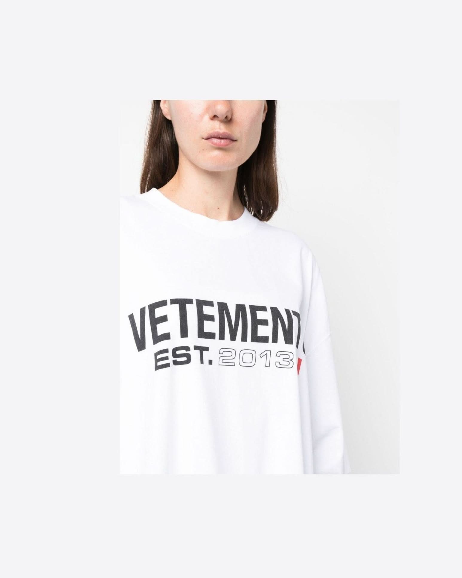 Vetements White T-Shirt T-Shirts