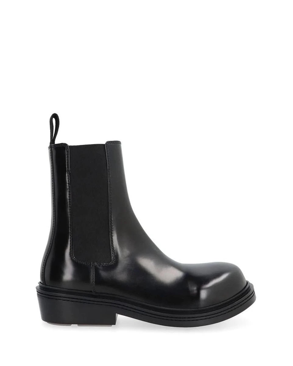 Bottega Veneta Black Calfskin Chelsea Boots Boots