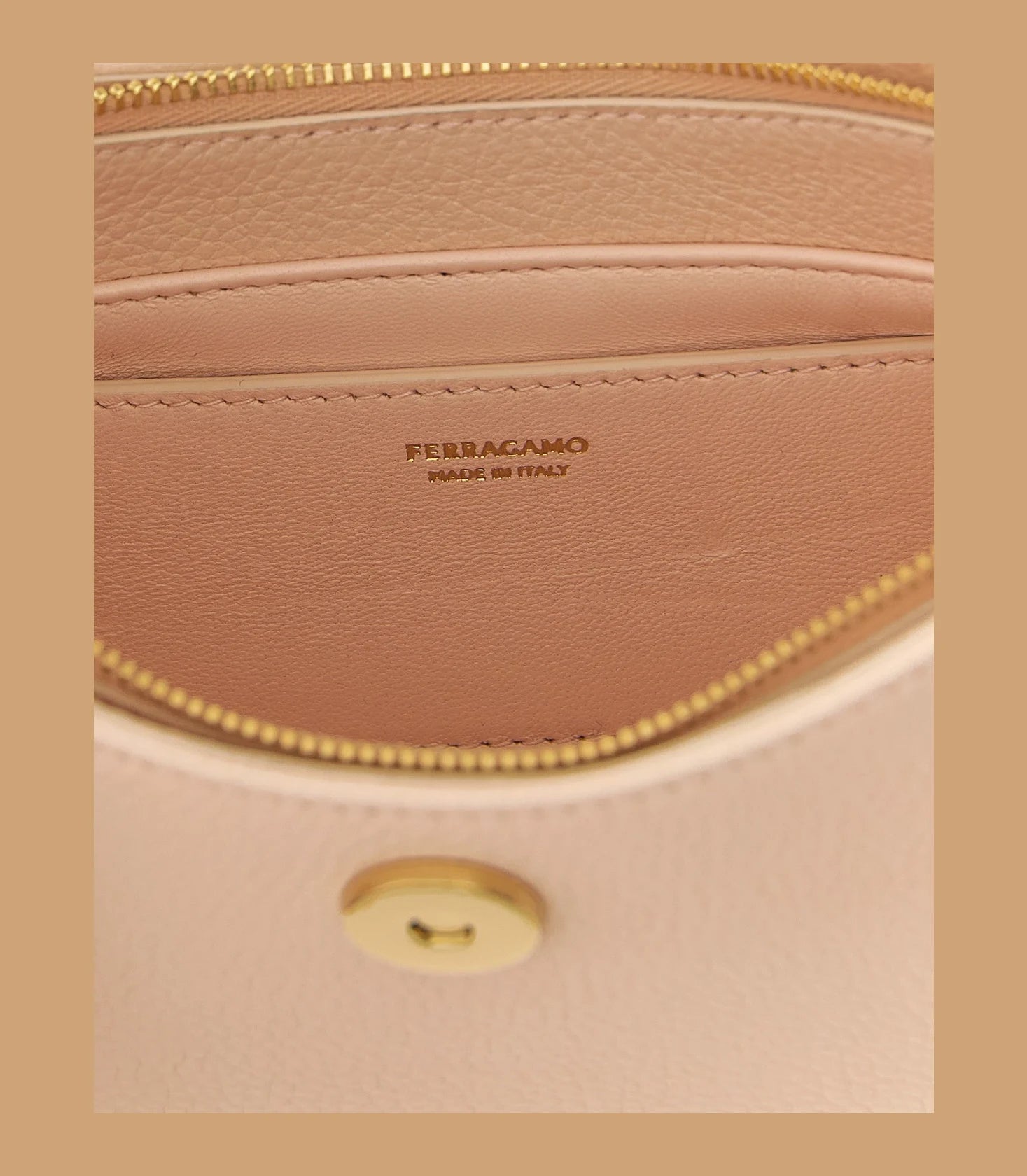Ferragamo Shoulder Bag in pink, Calfskin Leather — view 4
