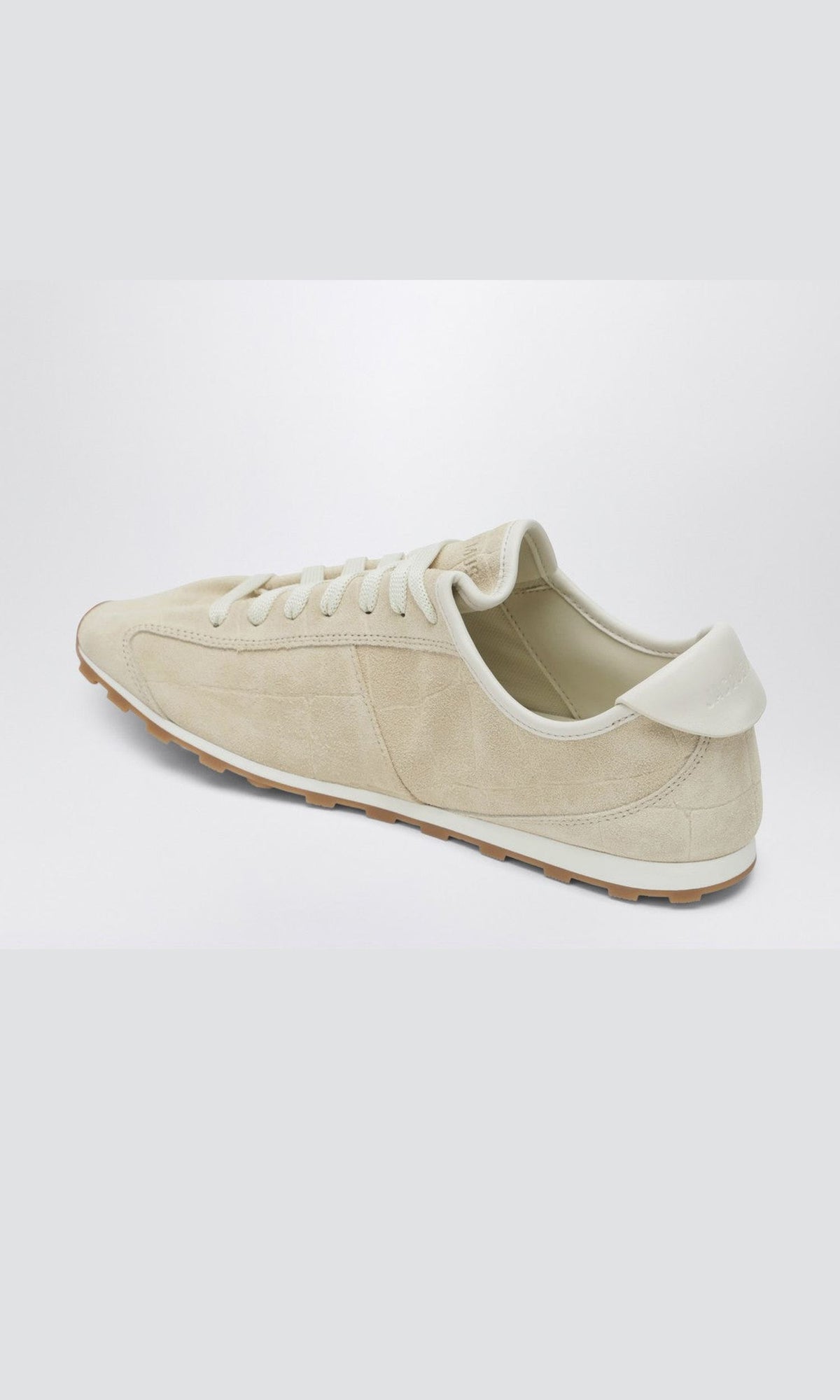 JACQUEMUS Sneaker Tennis in ivory crocodile effect suede Glam Steals