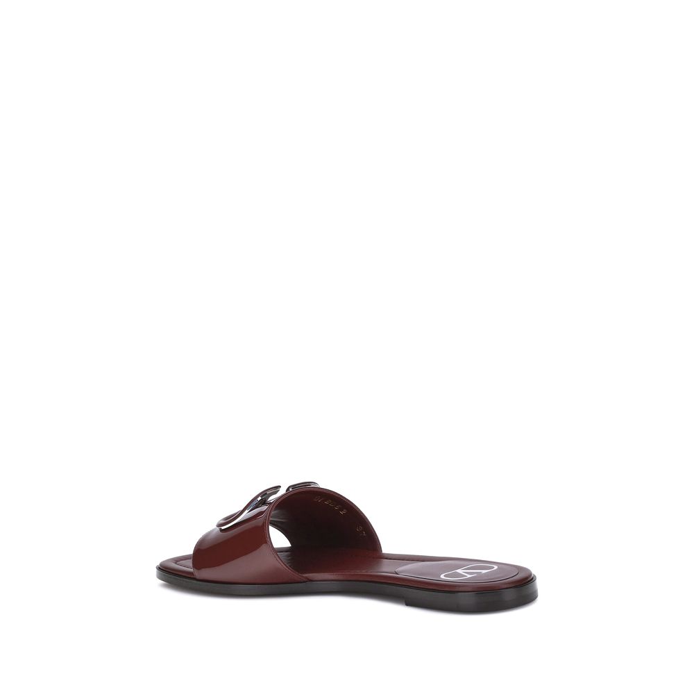Valentino Garavani Patent Leathe Vlogo Slide Sandals