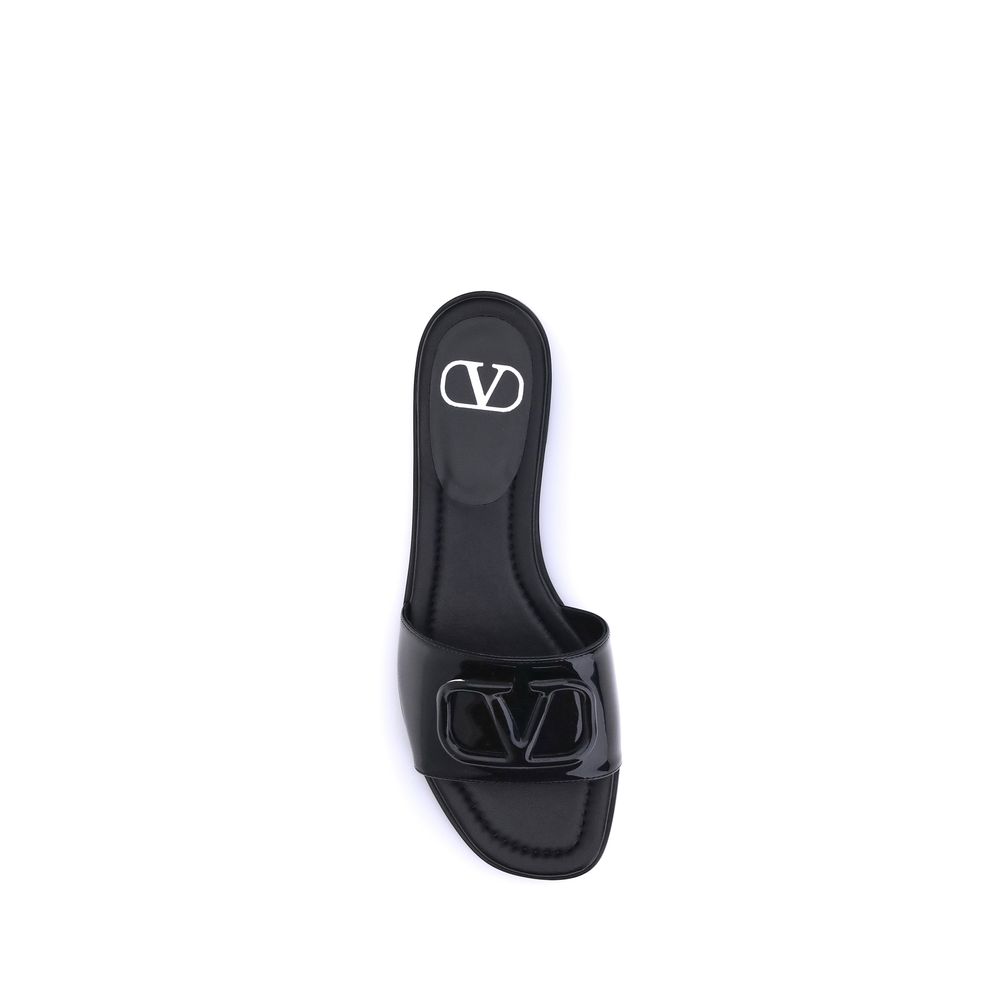 Valentino Garavani Patent Leathe Vlogo Slide Sandals