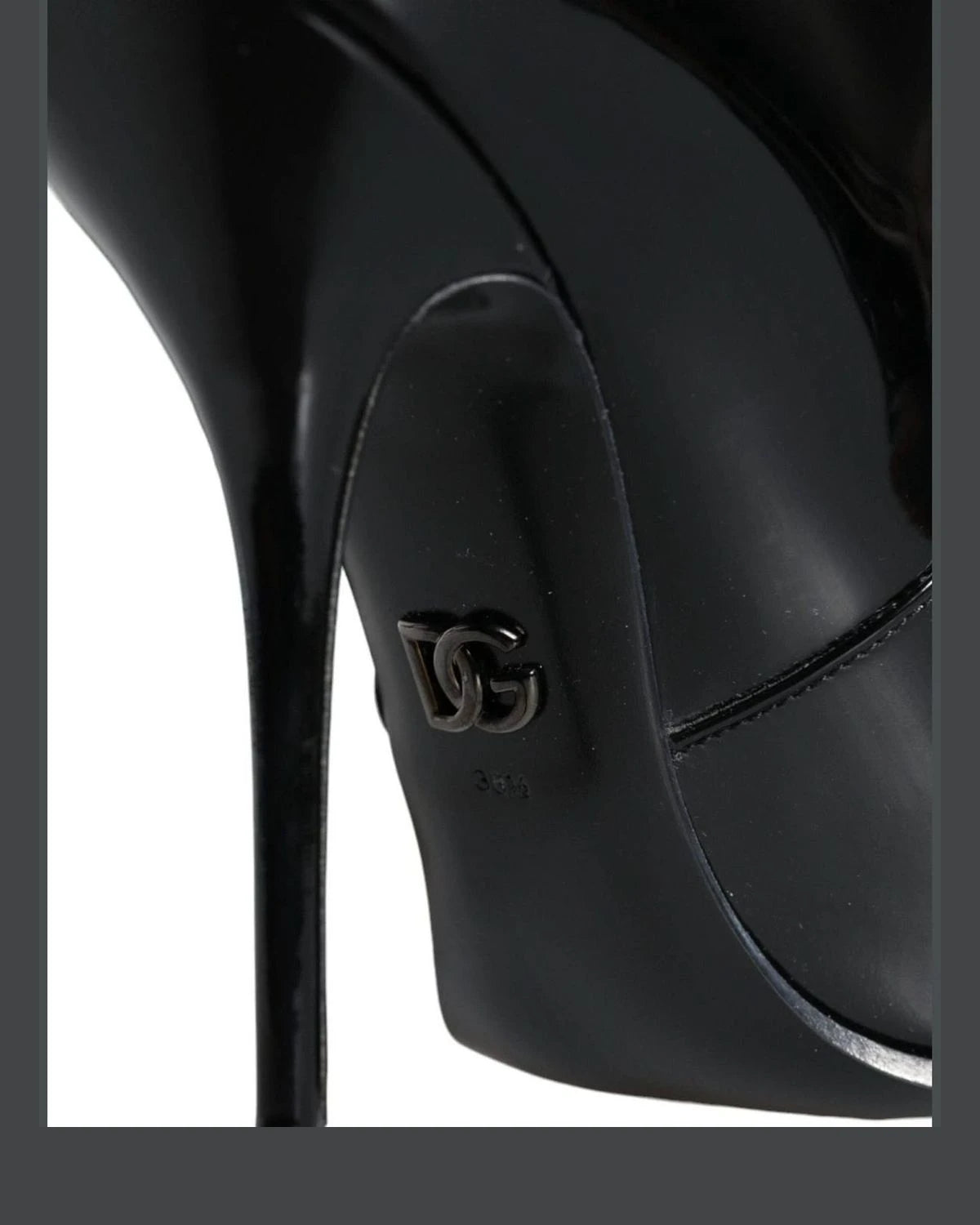 Dolce & Gabbana Black Patent Leather Pointed Ankle Boots Shoes Boots