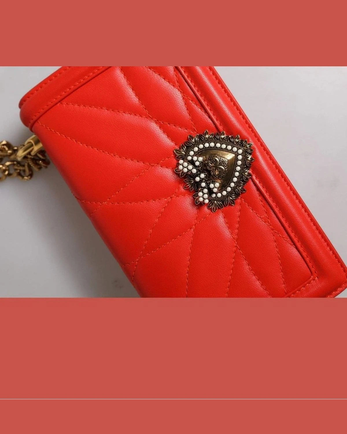Dolce & Gabbana Red Quilted Devotion Crossbody Chain Phone Cover Bag Cross Body Bags