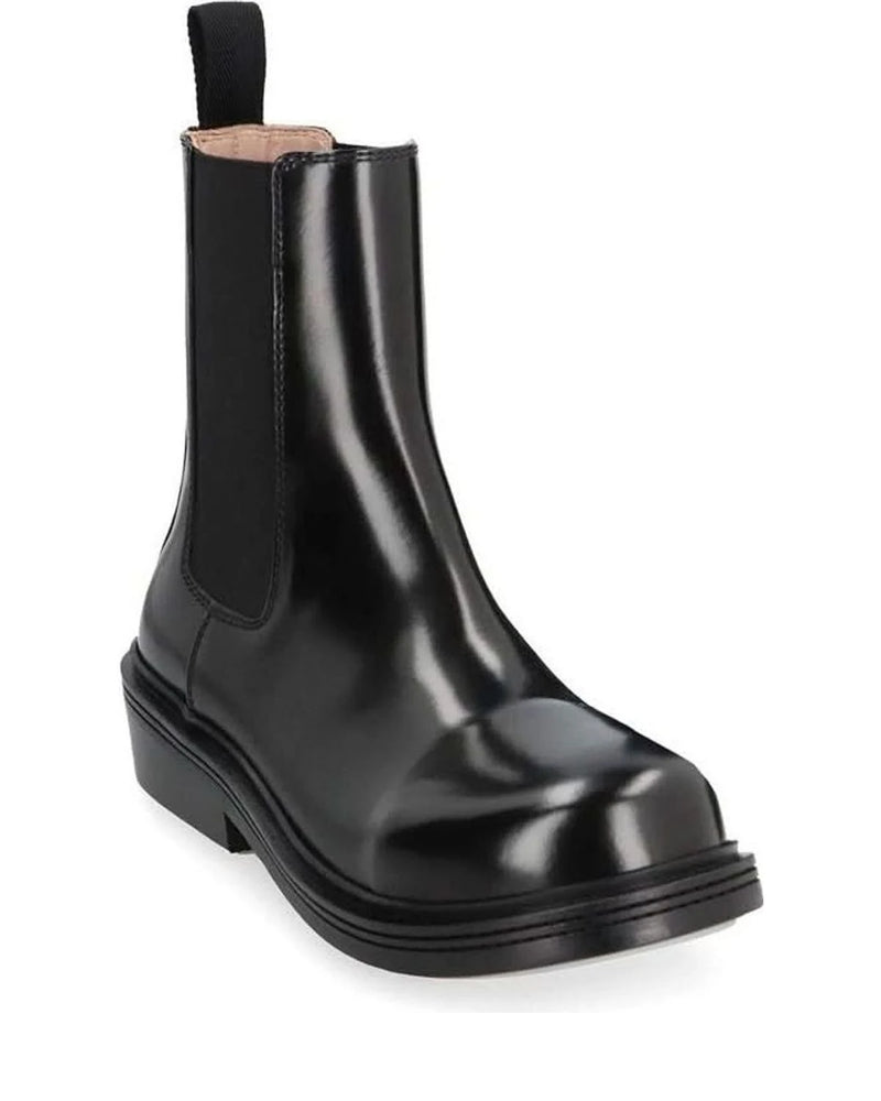 Bottega Veneta Black Calfskin Chelsea Boots Boots