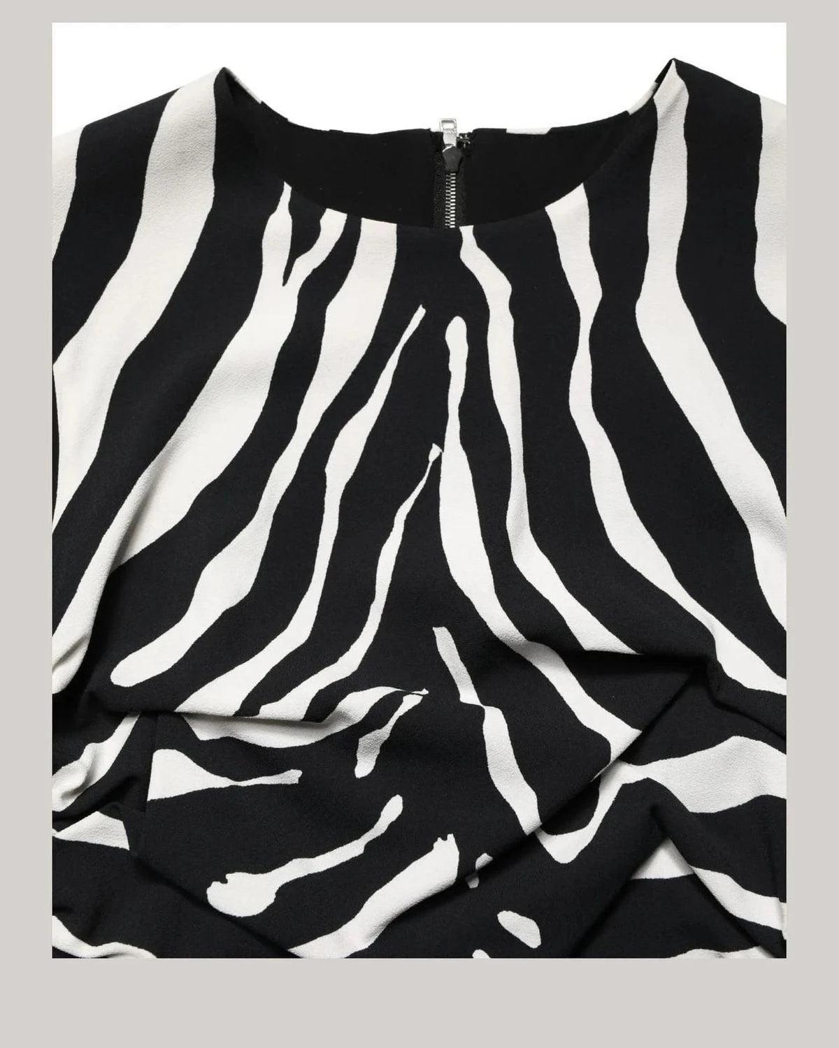 Dolce & Gabbana Dresse in black, Viscose — view 6