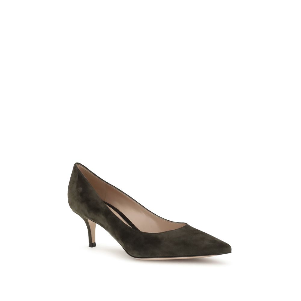 Gianvito Rossi Suede Pumps Glam Steals