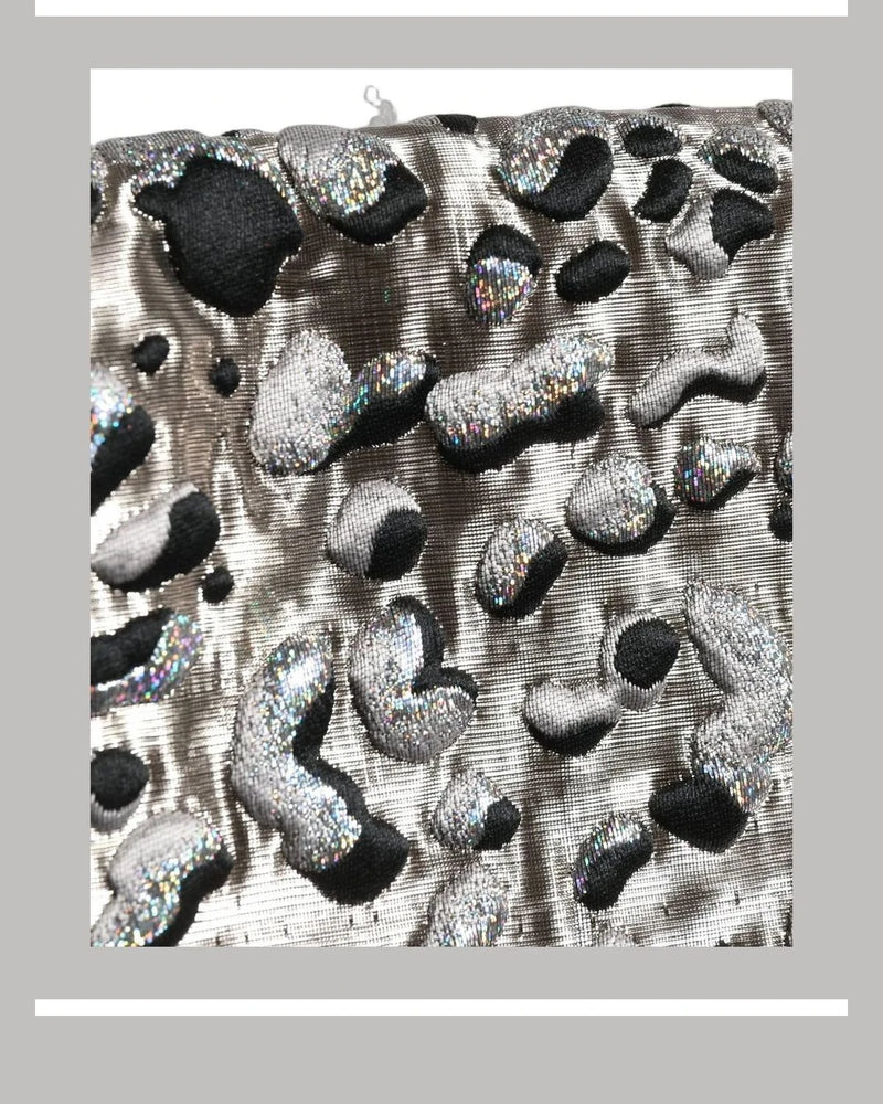 Dolce & Gabbana Skirt in silver, Silk