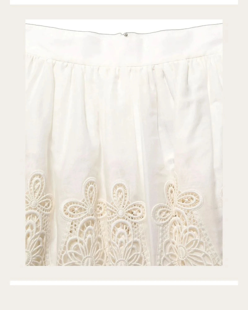 Dolce & Gabbana Skirt in white, Cotton