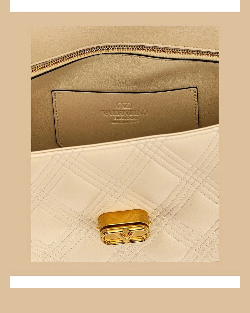 Valentino Garavani Shoulder Bag in white, Lamb Leather — view 4