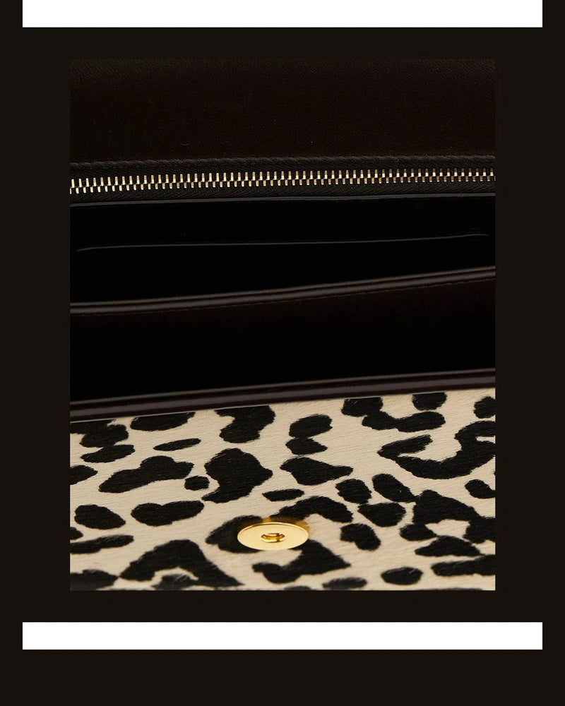 Valentino Garavani Cross Body Bag in multicolor, Calfskin Leather — view 4