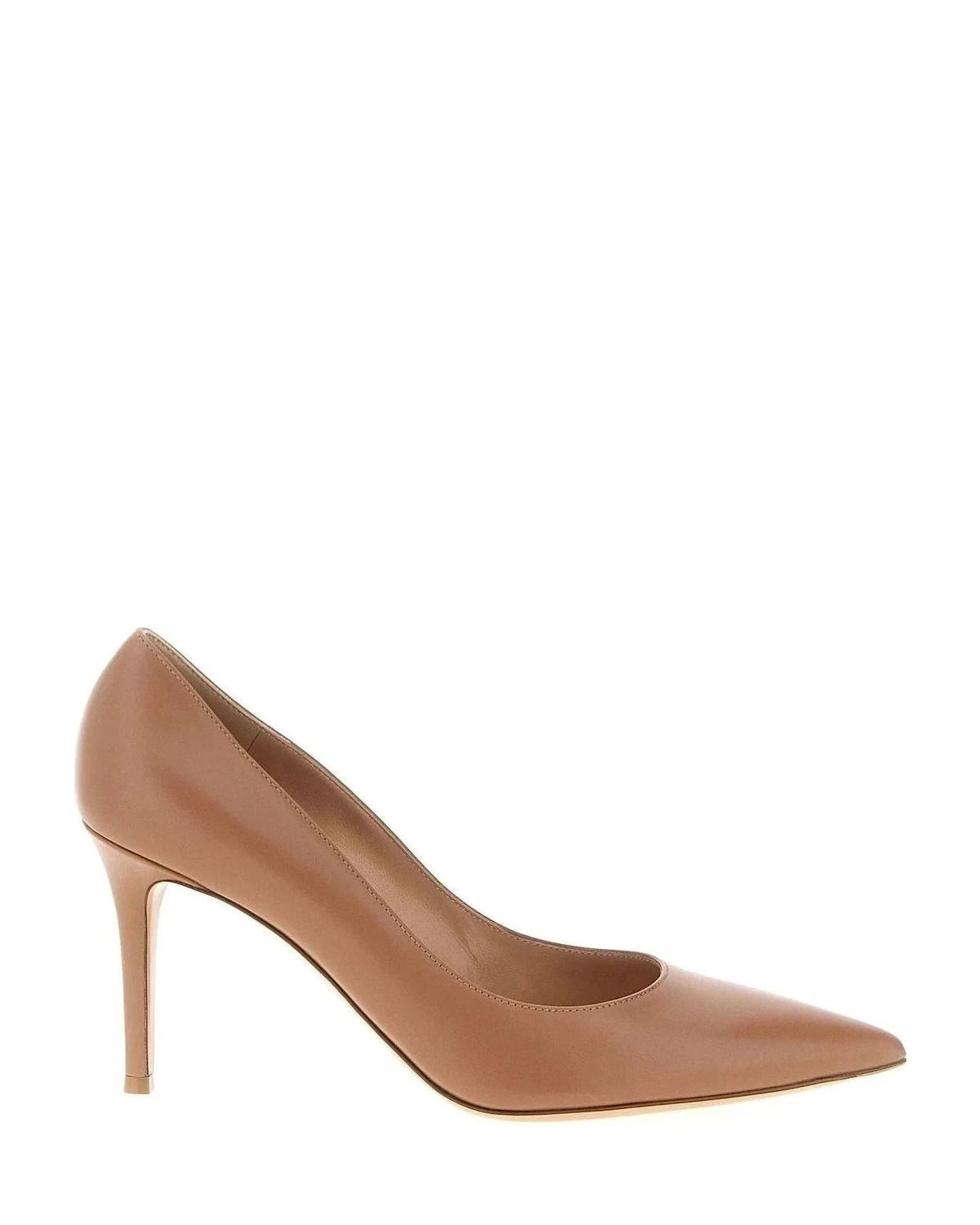 Gianvito Rossi Pumps in beige, Calf Leather