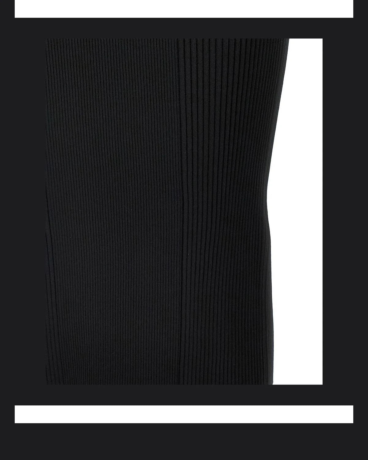 Alexander McQueen Dresse in black, Viscose — view 4