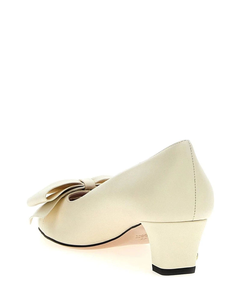 Valentino Garavani Pumps in white, Goat Leather — view 3