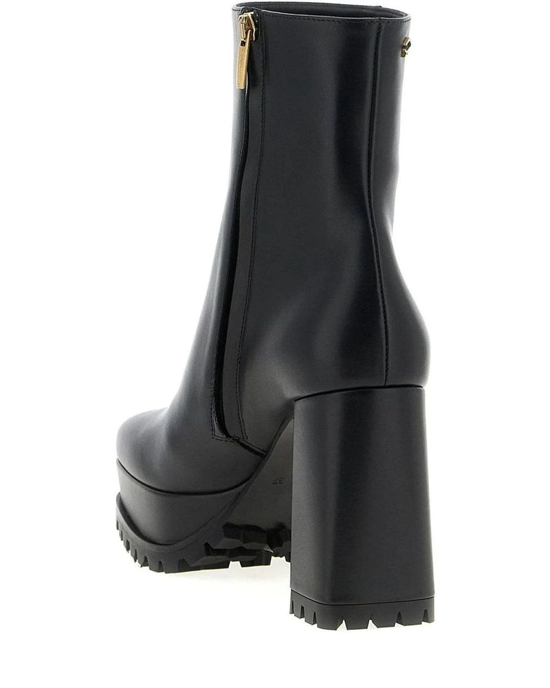 Gianvito Rossi Boots in black, Calfskin Leather — view 3