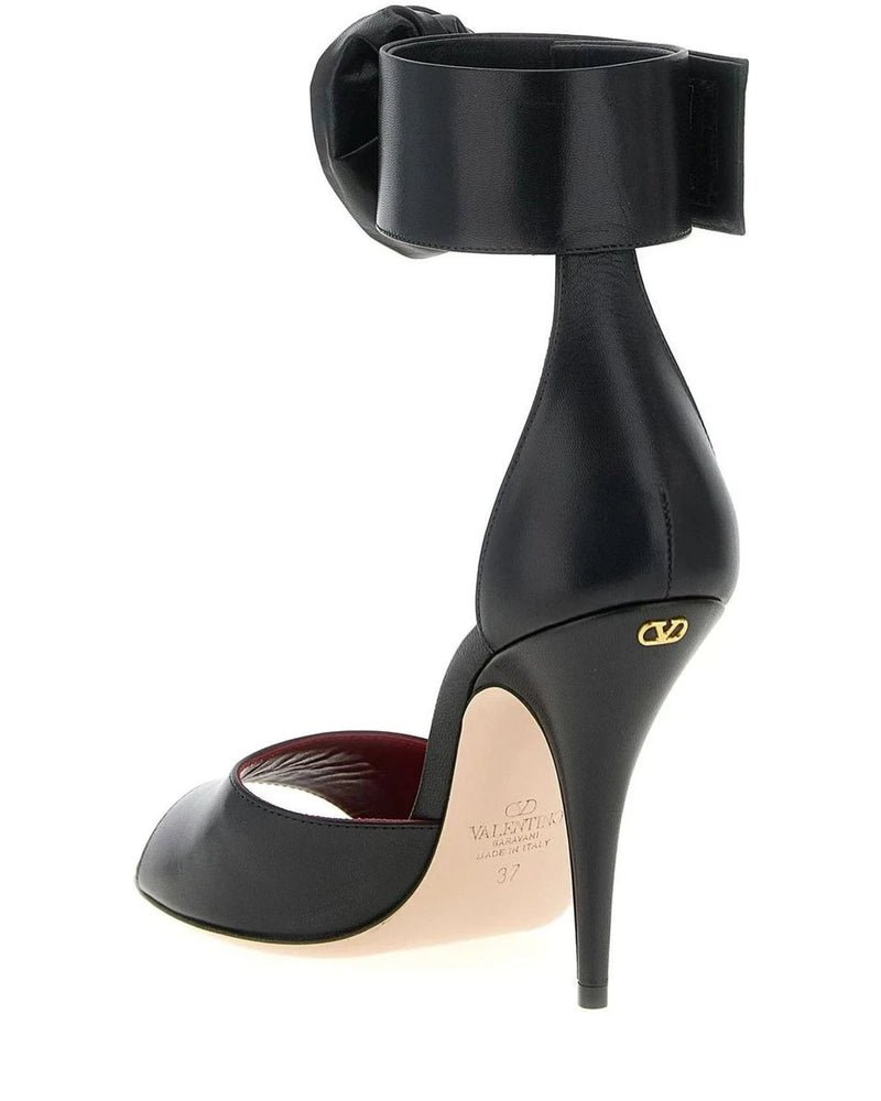 Valentino Garavani Heels in black, Calf Leather — view 3