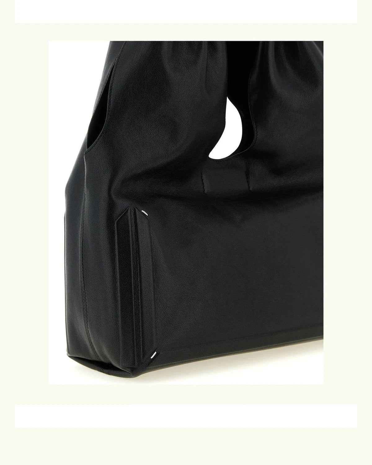 Maison Margiela Shoulder Bag in black — view 3
